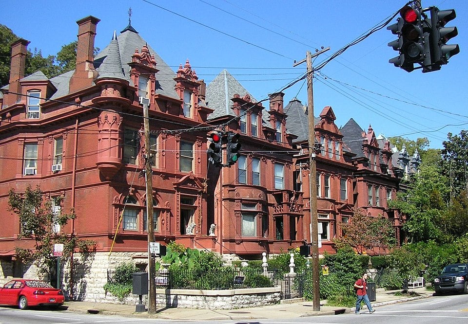 Old Louisville Historic District: Preservation & Heritage in Kentucky